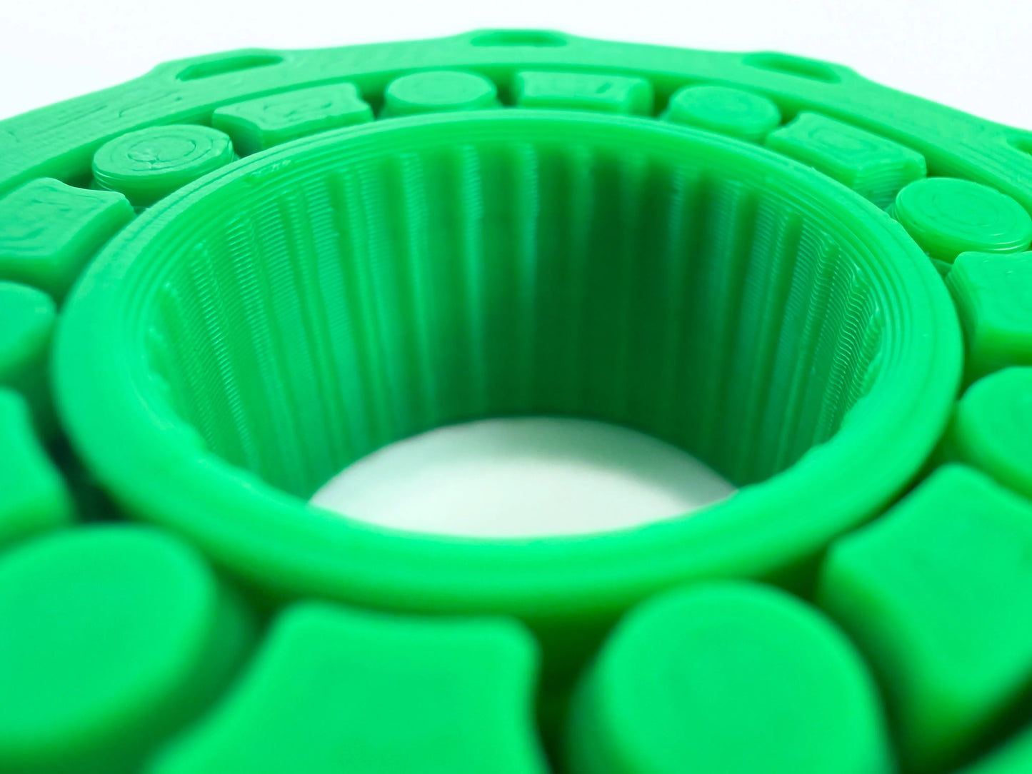 Fidget Spinner Anti Stress Lager Fidget mit Rollenlager Technik Gadget Geschenk für Schreibtisch Büro und Maker