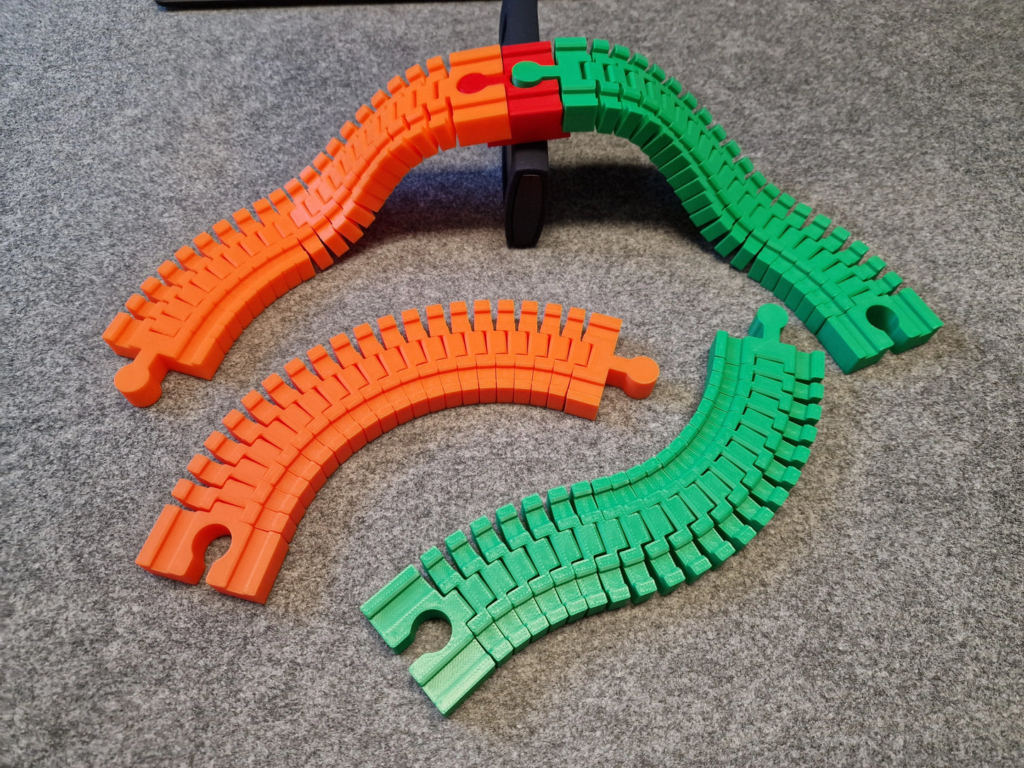 Schiene flexibel für Holzeisenbahn Zubehör kompatibel mit Brio IKEA Hape Schiene für Kinder