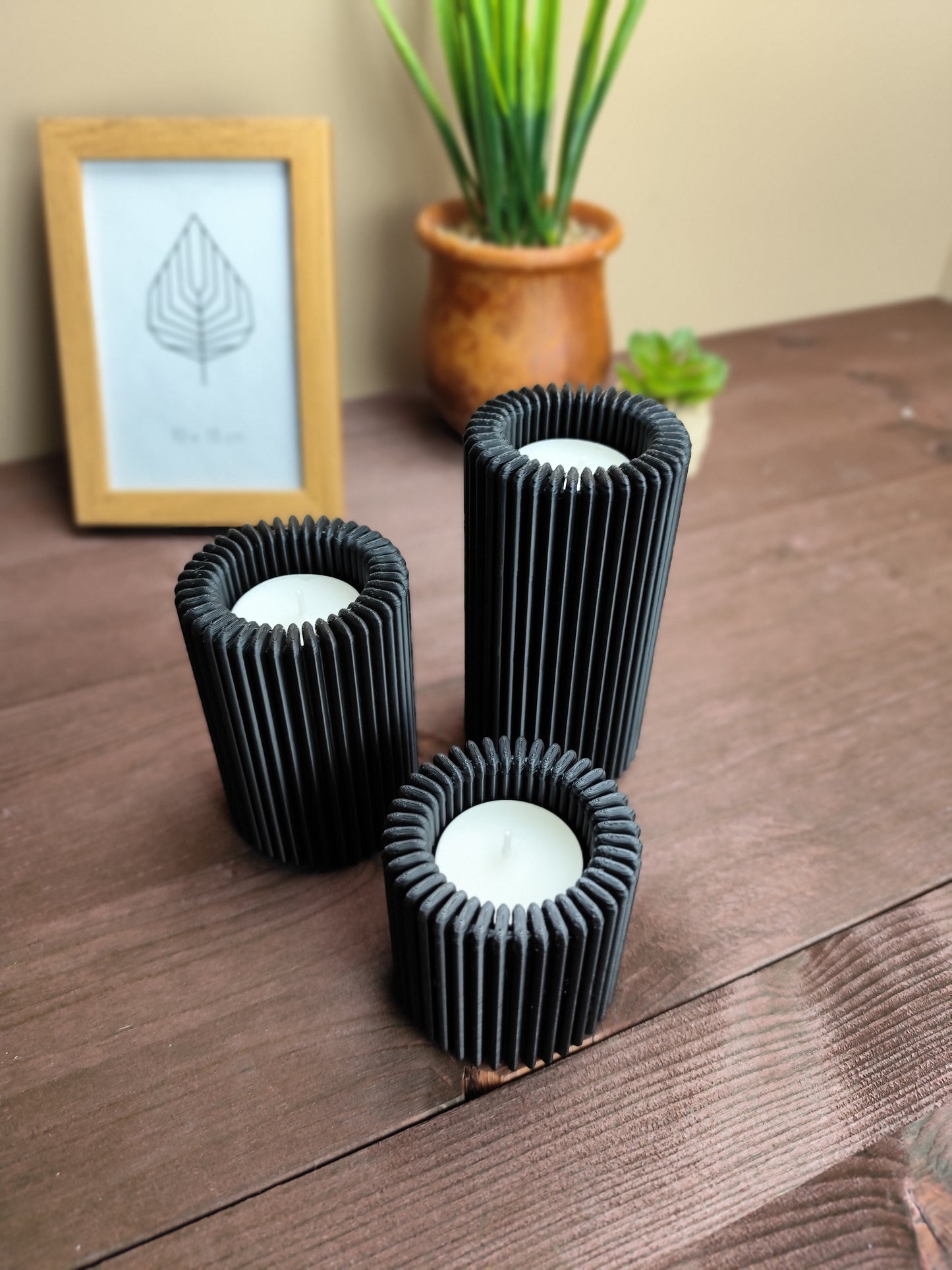 The Harmony Candle Set – 3er-Set gerippte Kerzenhalter