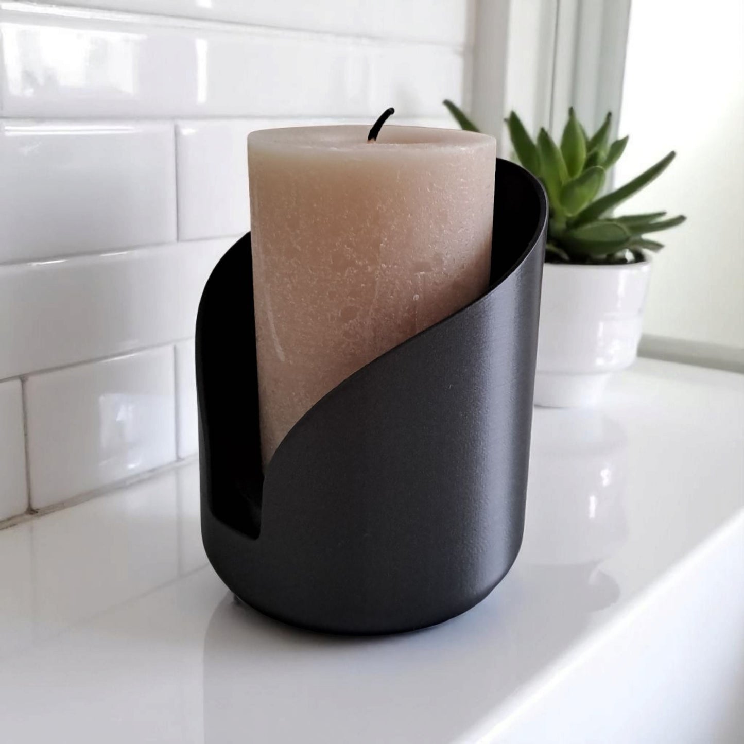 The Wave Candle Stand – Moderner Kerzenständer für Stumpenkerzen