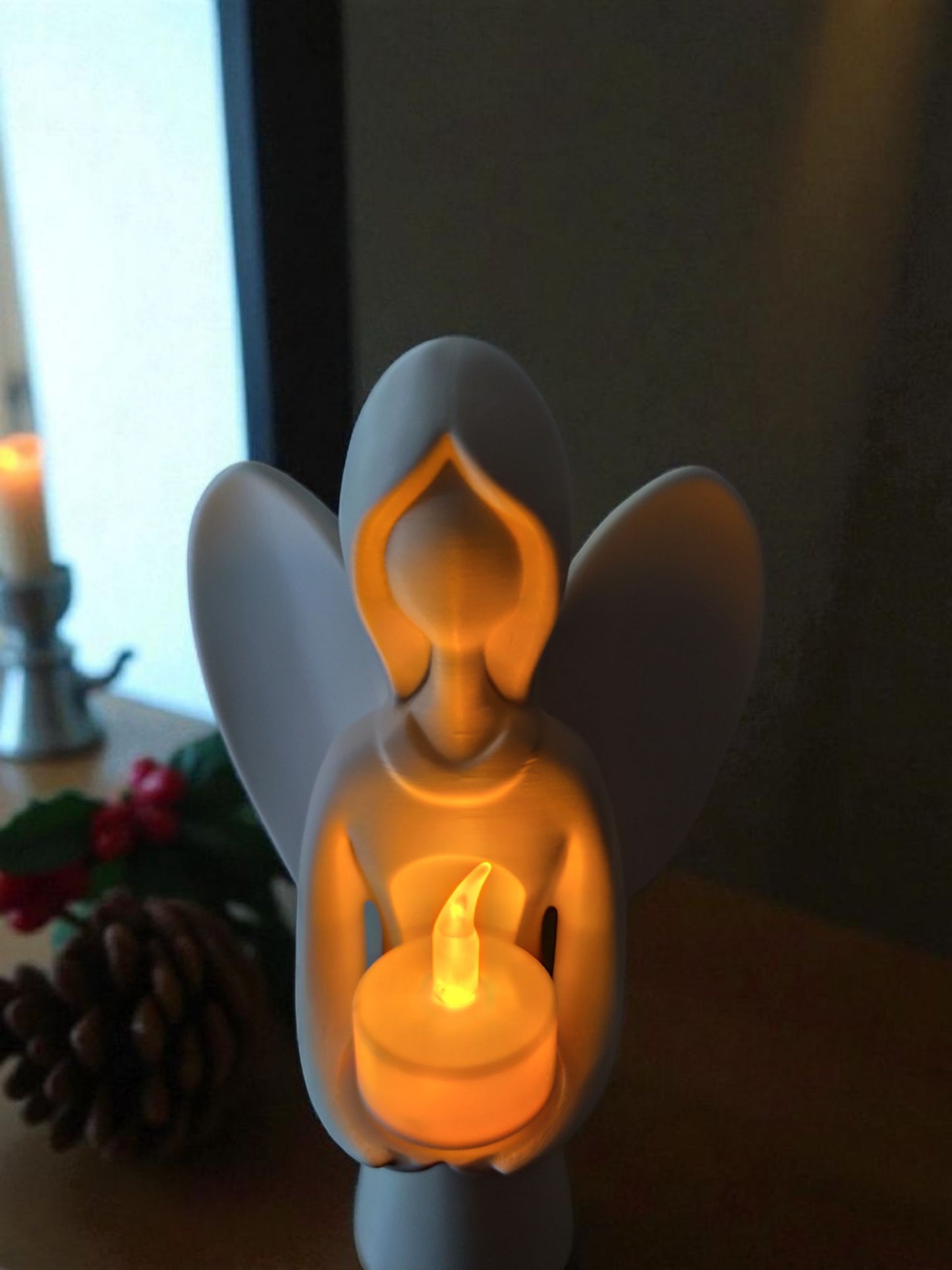 Christmas Angel – Weihnachtsengel mit LED-Teelichthalter