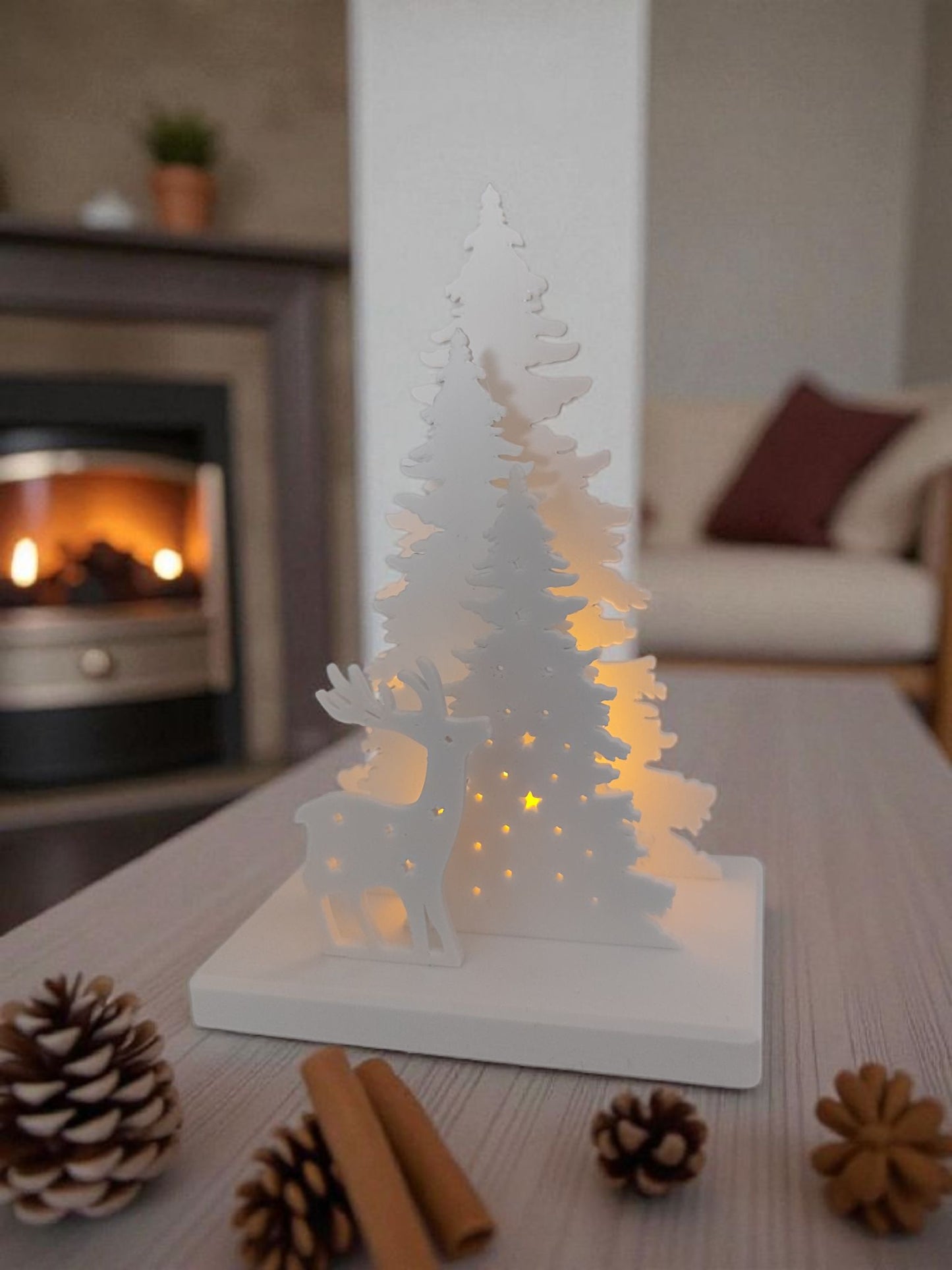 Christmas Decor Scene – Weihnachtsdekoration mit LED-Teelichthalter