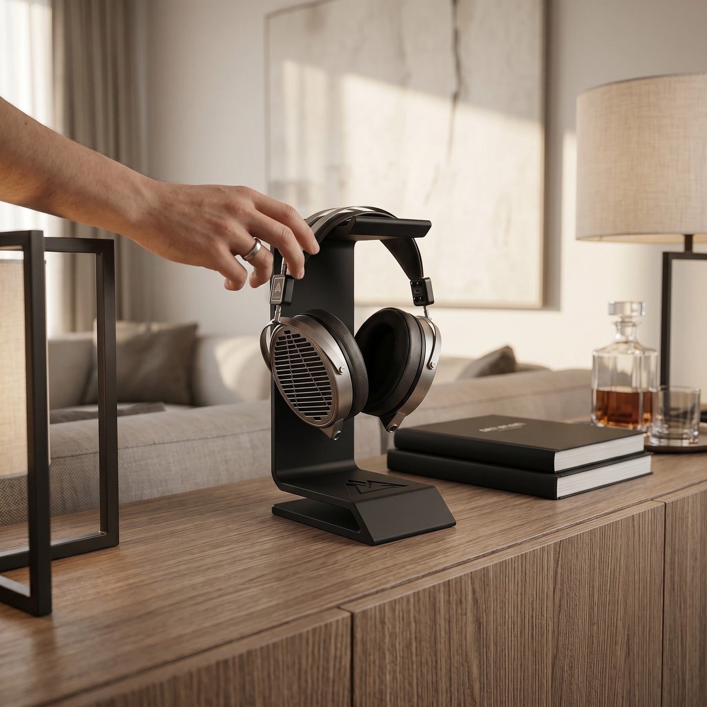 Kopfhörerständer Gaming Headset Halter moderner Headphone Stand für Schreibtisch Setup Homeoffice und Gamer Geschenk