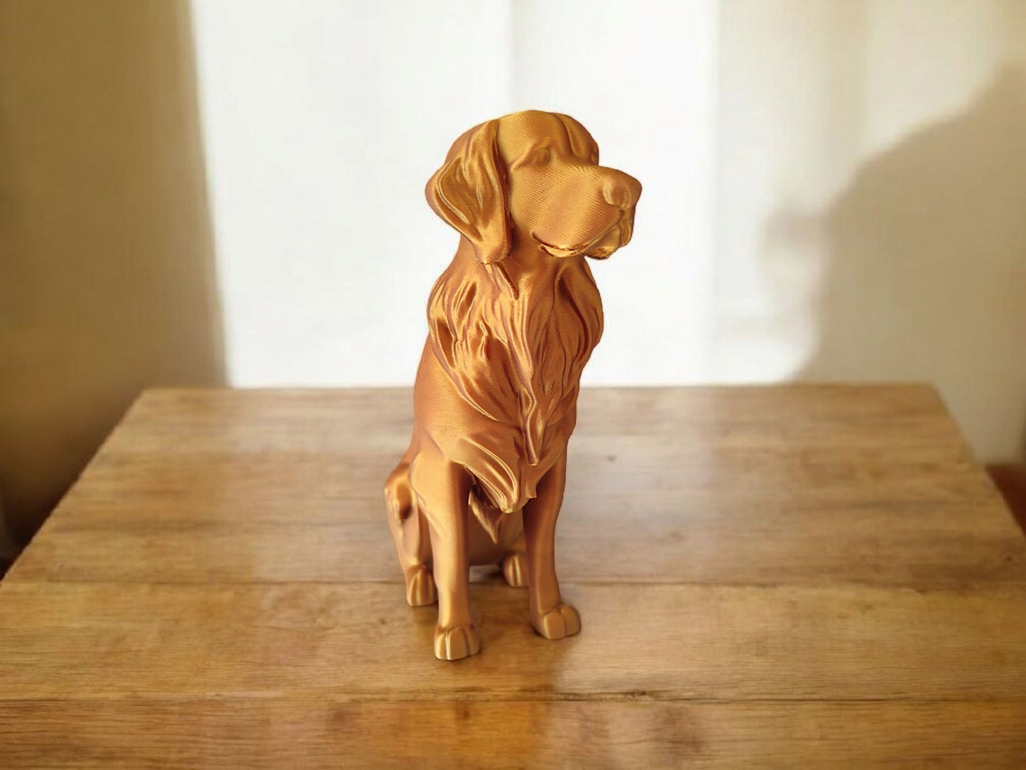 Golden Retriever Sculpture – Minimalistische & realistische Dekofigur