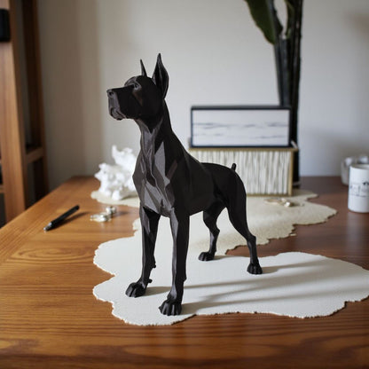 Low Poly Great Dane – Elegante 3D-gedruckte Skulptur im polygonalen Design