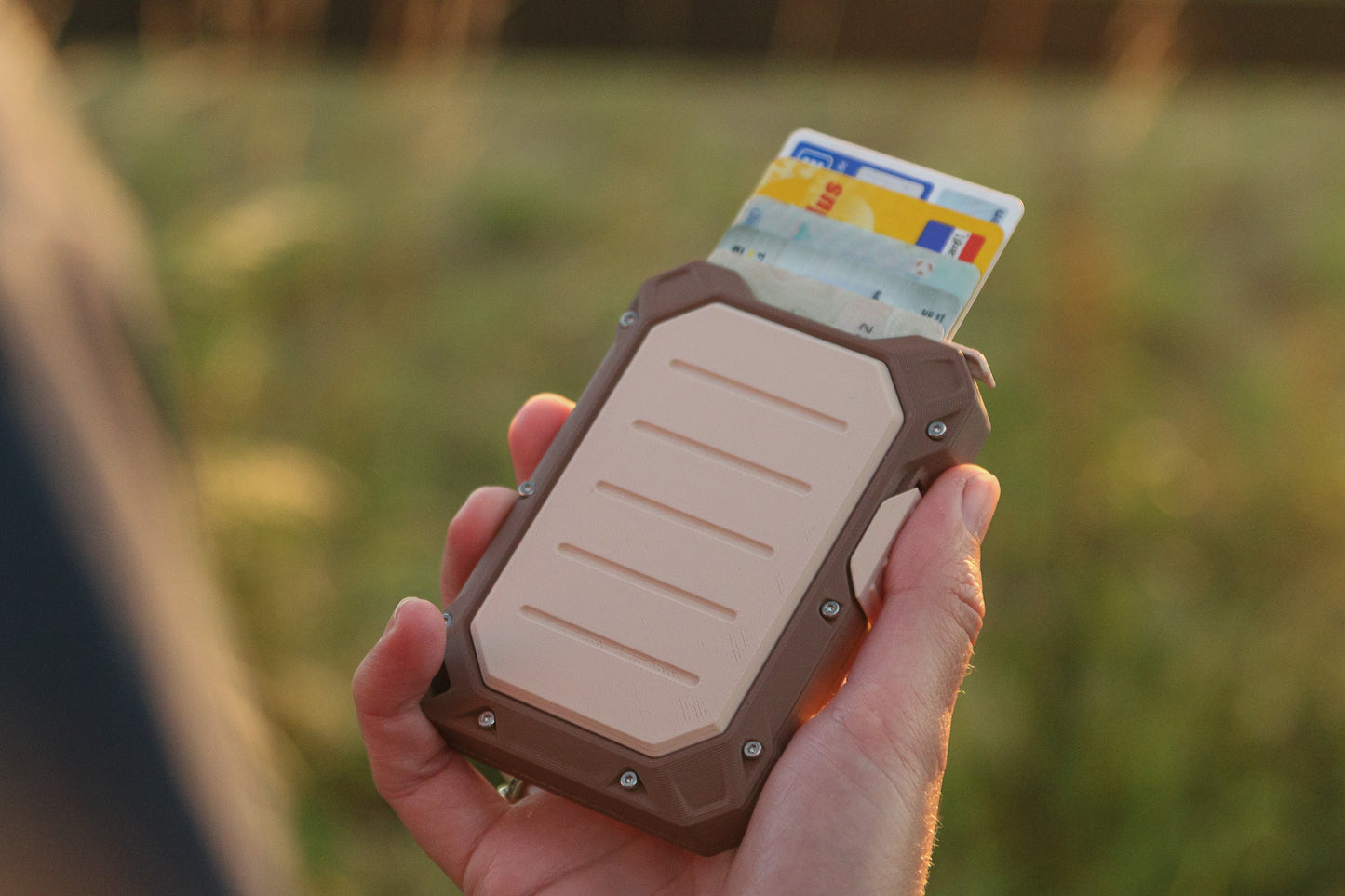 Outdoor-Kartenetui – Robustes Karten- & Bargeldetui für Abenteuer & Alltag
